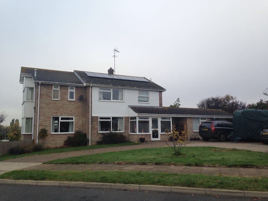 The house and annex from the front