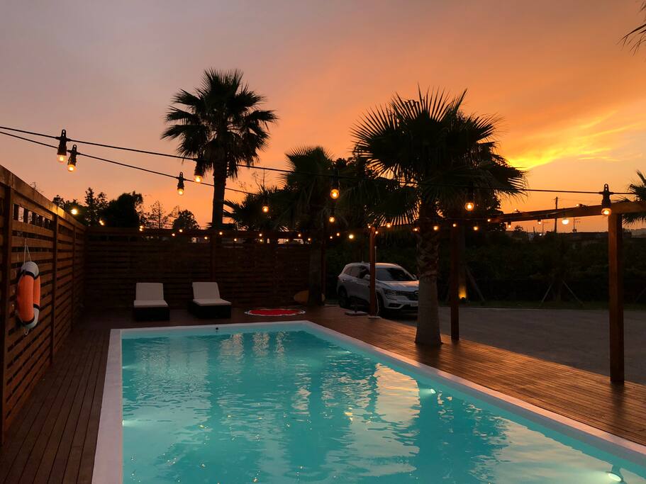 4x10M outdoor swimming pool from June til September