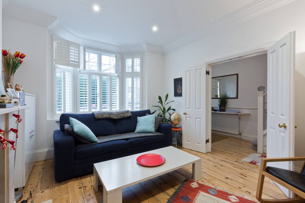 Living/TV room