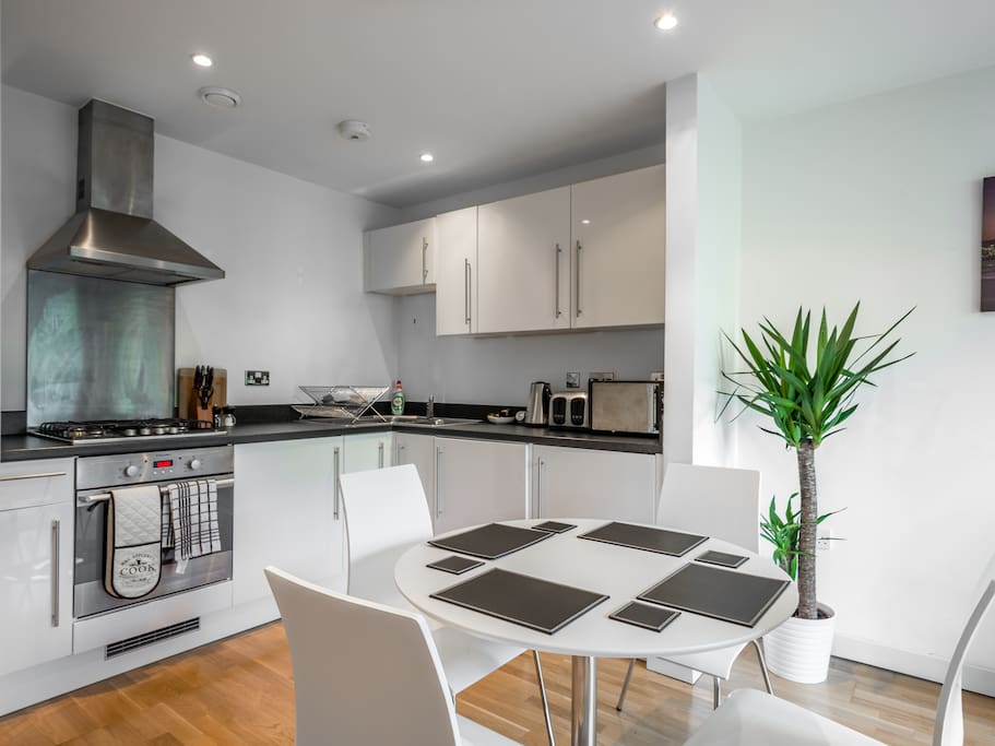 Fully Equippped Kitchen