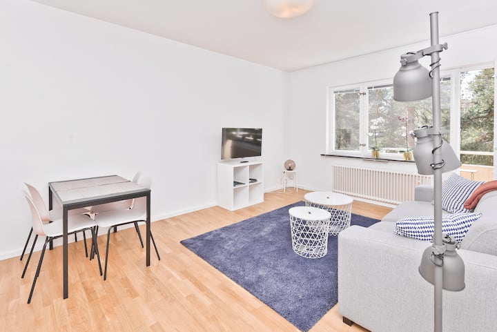 Two Room Apartment Close To Inner City. Balcony! - Stockholm
