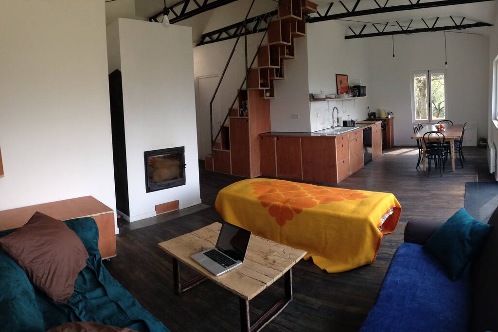 Salon