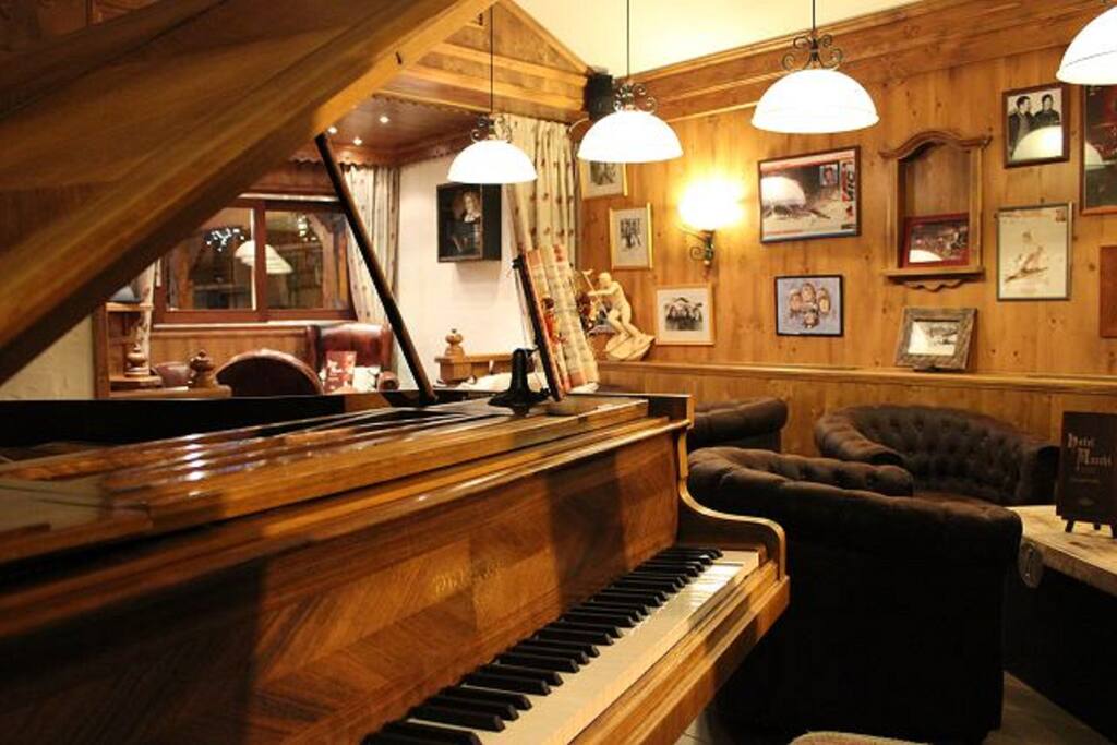Bar avec le piano