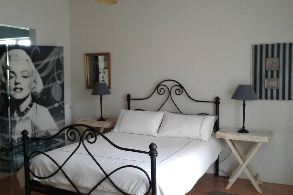 En-Suite D/Bed (Room 3)