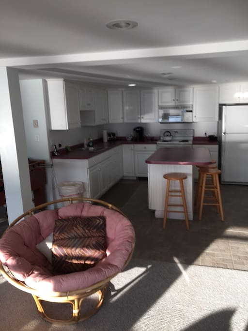 Full service kitchen.