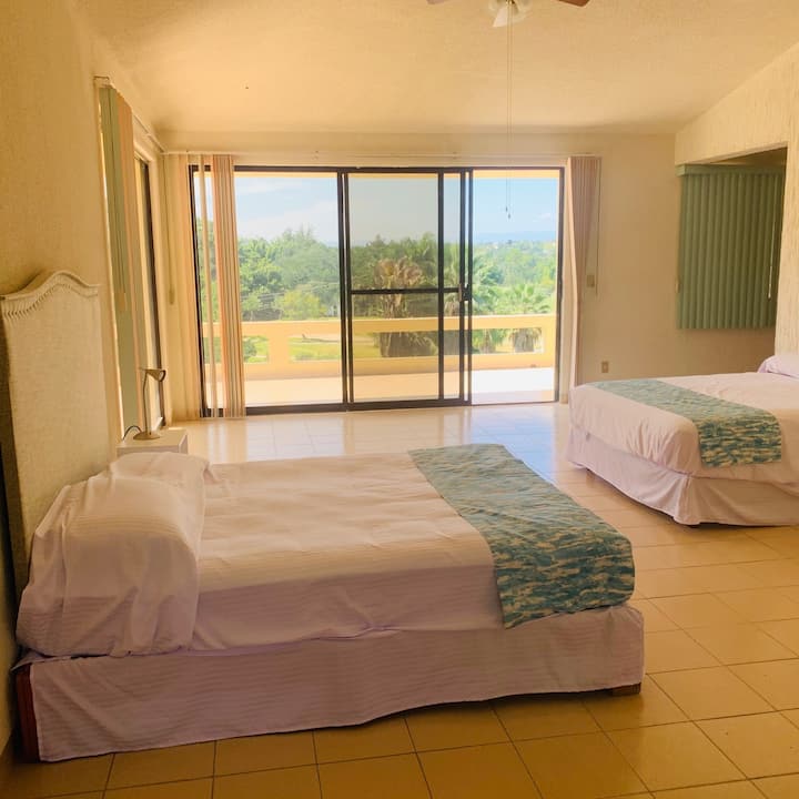 Quarto principal com terraço no 2º andar