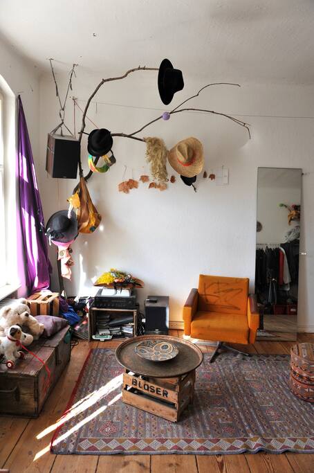 hat tree