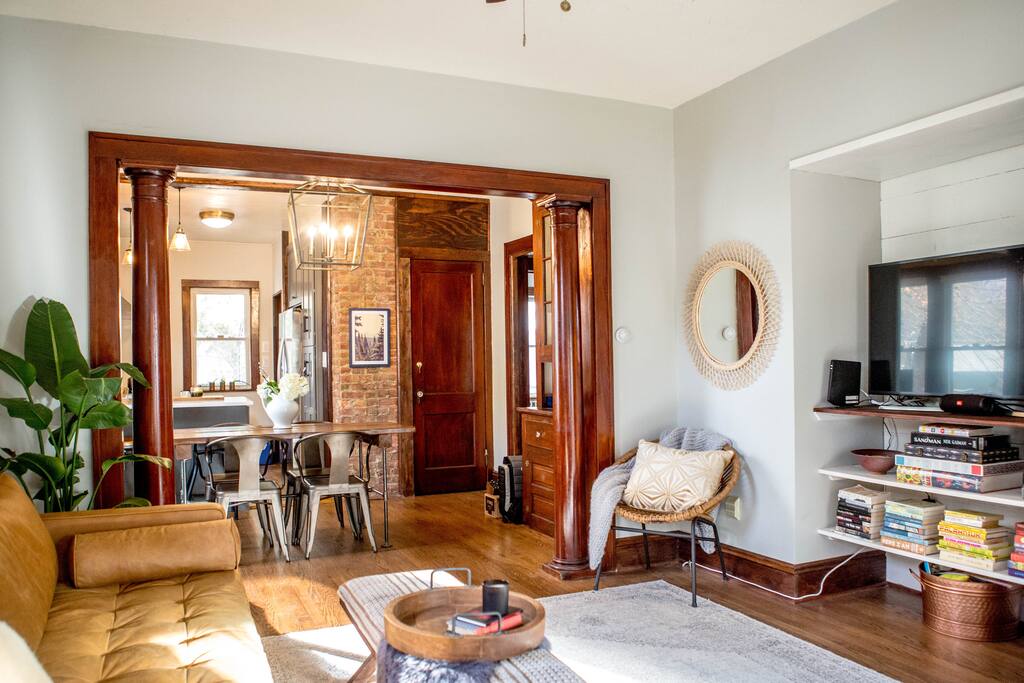 Open flow of the living room and dining area