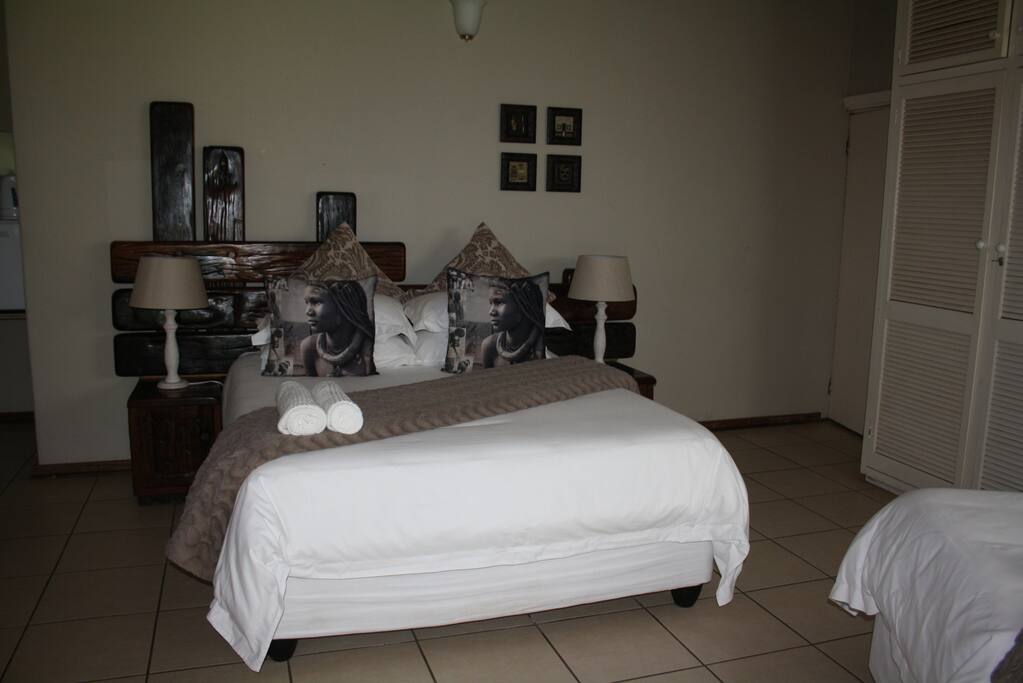 Queen size bed - open family room