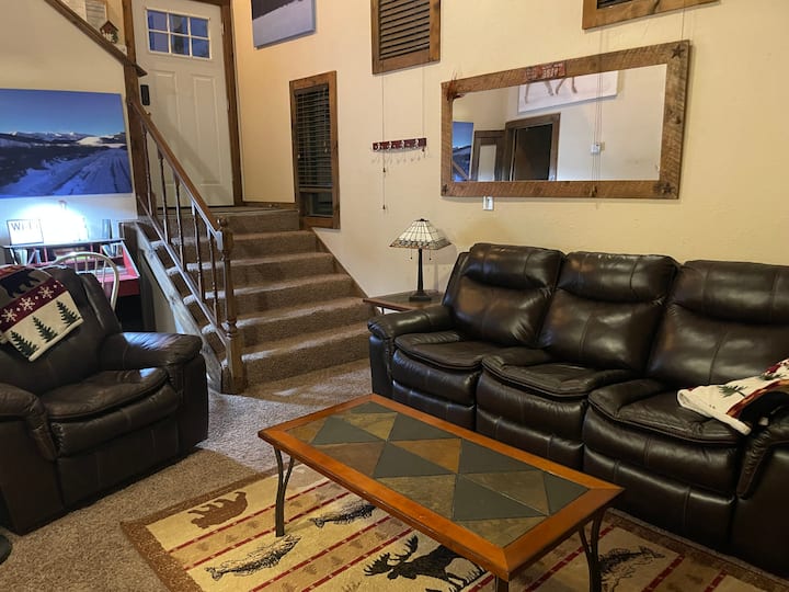 10 Best Airbnb Vacation Rentals In West Yellowstone, Montana Trip101