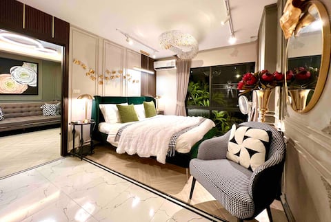 The Charming front beach one bedroom by Nack