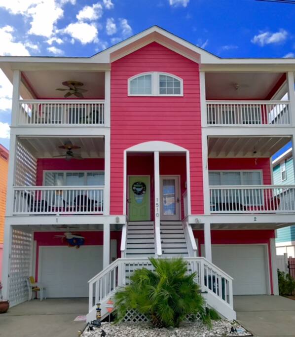 The Pink Flamingo- left side