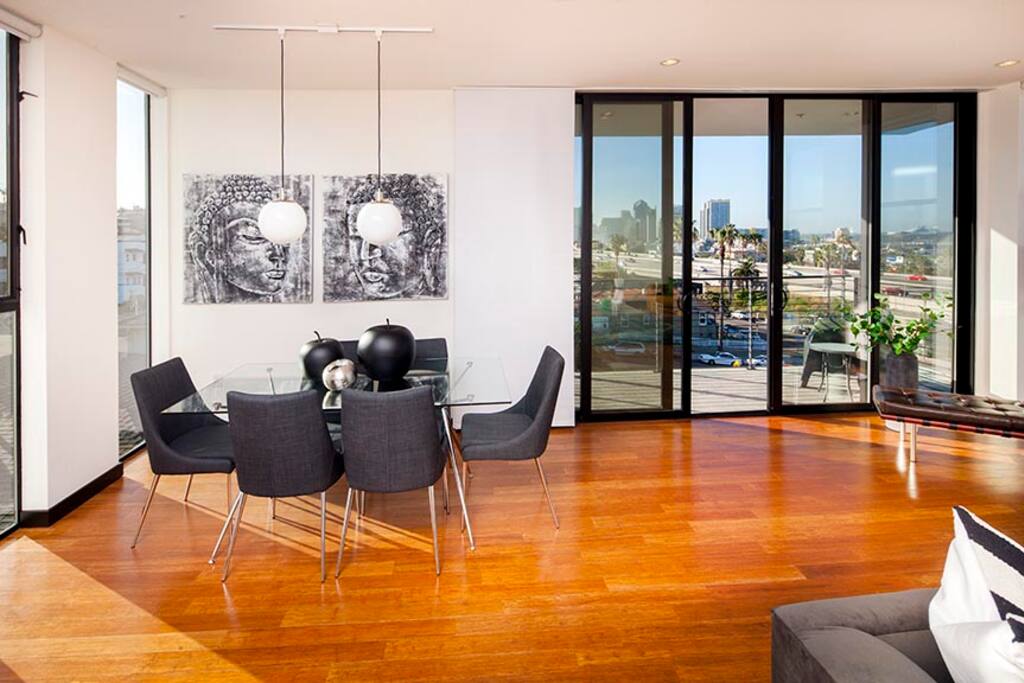 Dining table seats 6