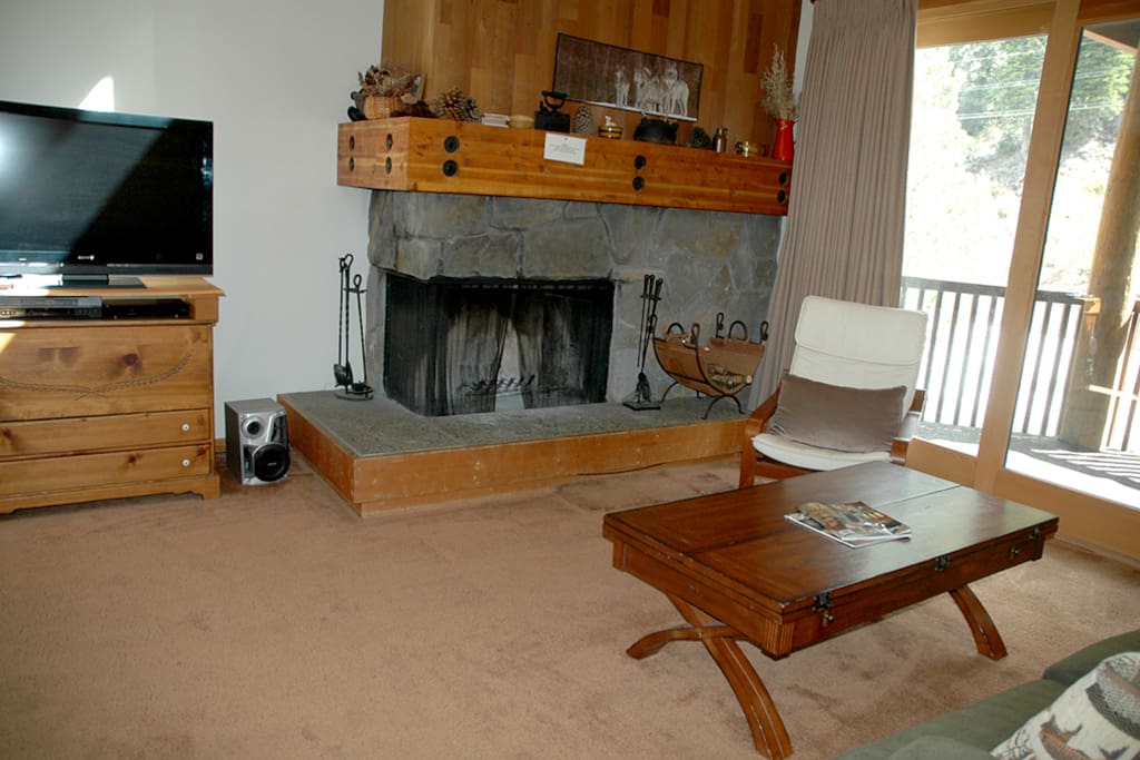 River Run #3 Living Area Fireplace