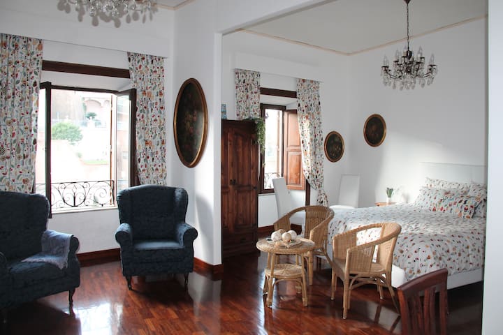 Catherine’s Home near Vatican City – Rione Prati gallery image 4