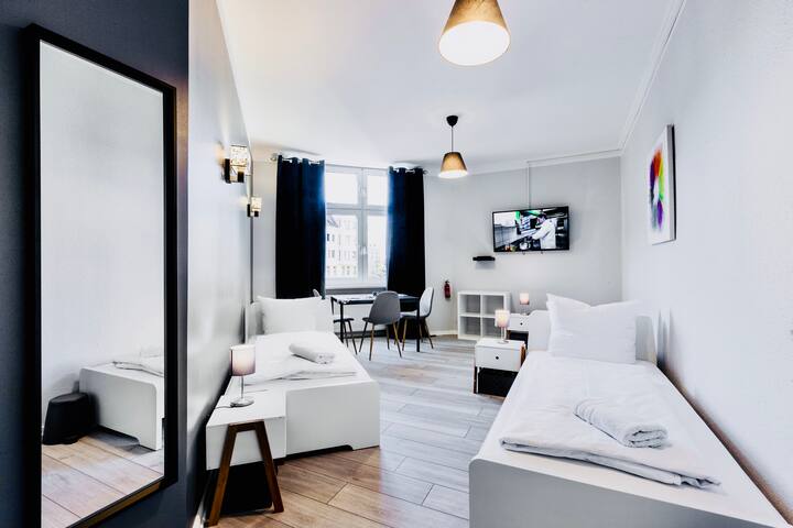 MIDTOWN-APARTMENTS-BERLIN PREMIUM gallery image 4