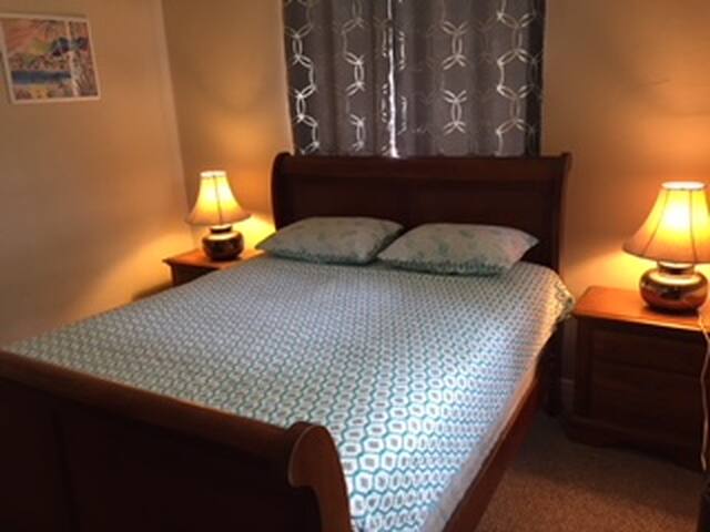 PRIVATE BATH,NEAR ALL,BEACH,AIRPORT,SPEEDWAY,MALL