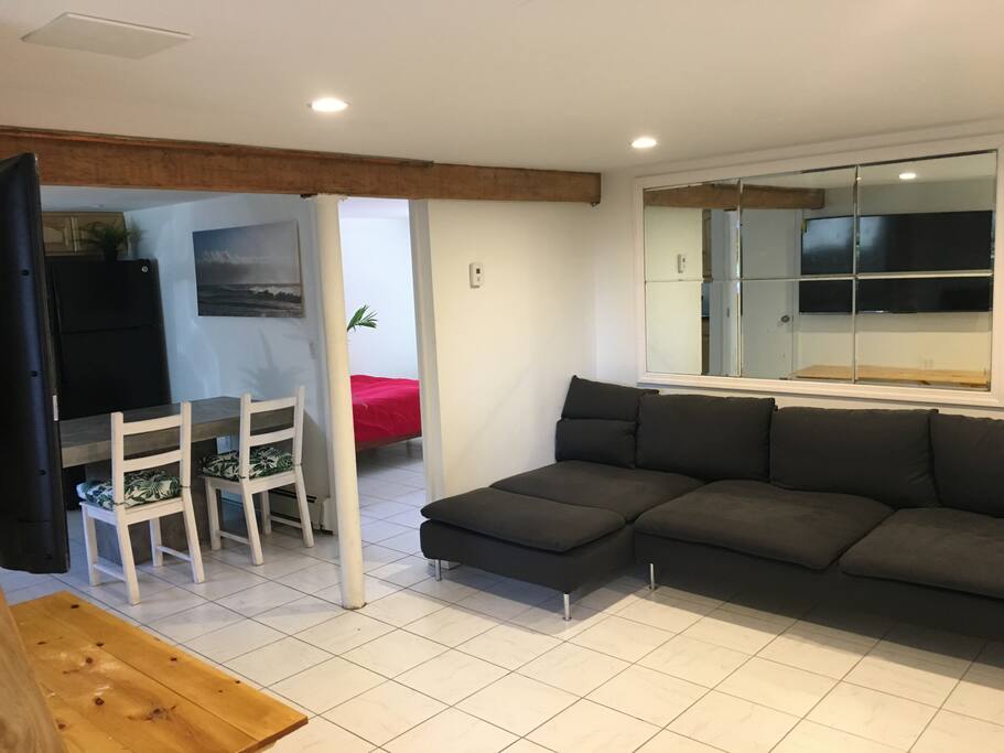 'living room'