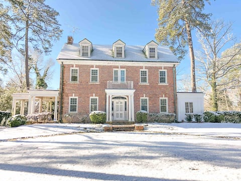 Entire Home Spacious & Clean 3600+sqft | 4bdrm