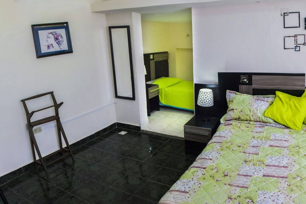 Cama King-size y cama personal
