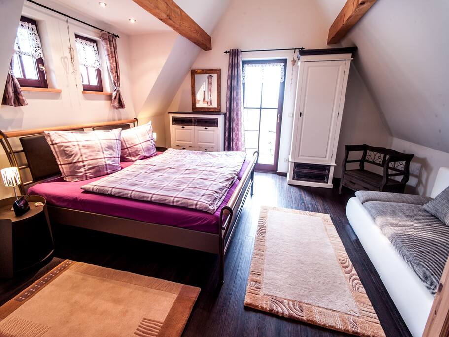 Guest room