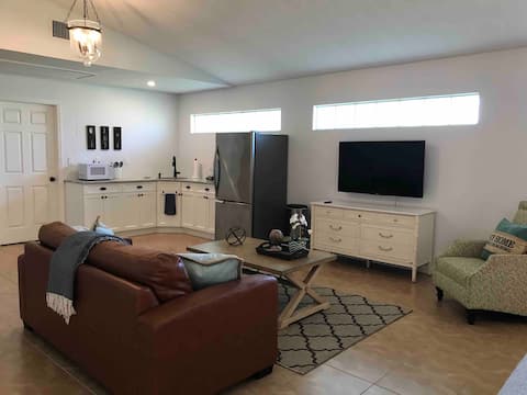 Top Airbnb: Wellington Guest Suite in Wellington