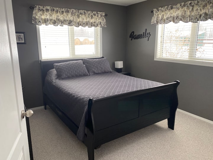 Edson Vacation Rentals & Homes Alberta, Canada Airbnb