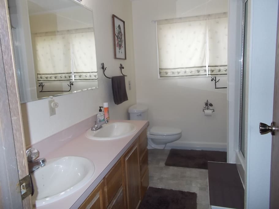 Spacious Bathroom