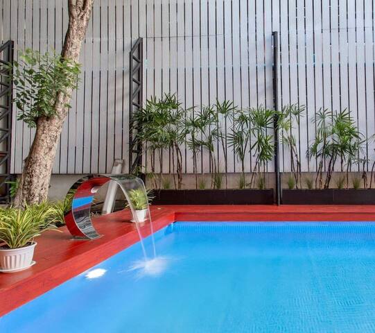 PoolVilla Sathorn Bangkok gallery image 4