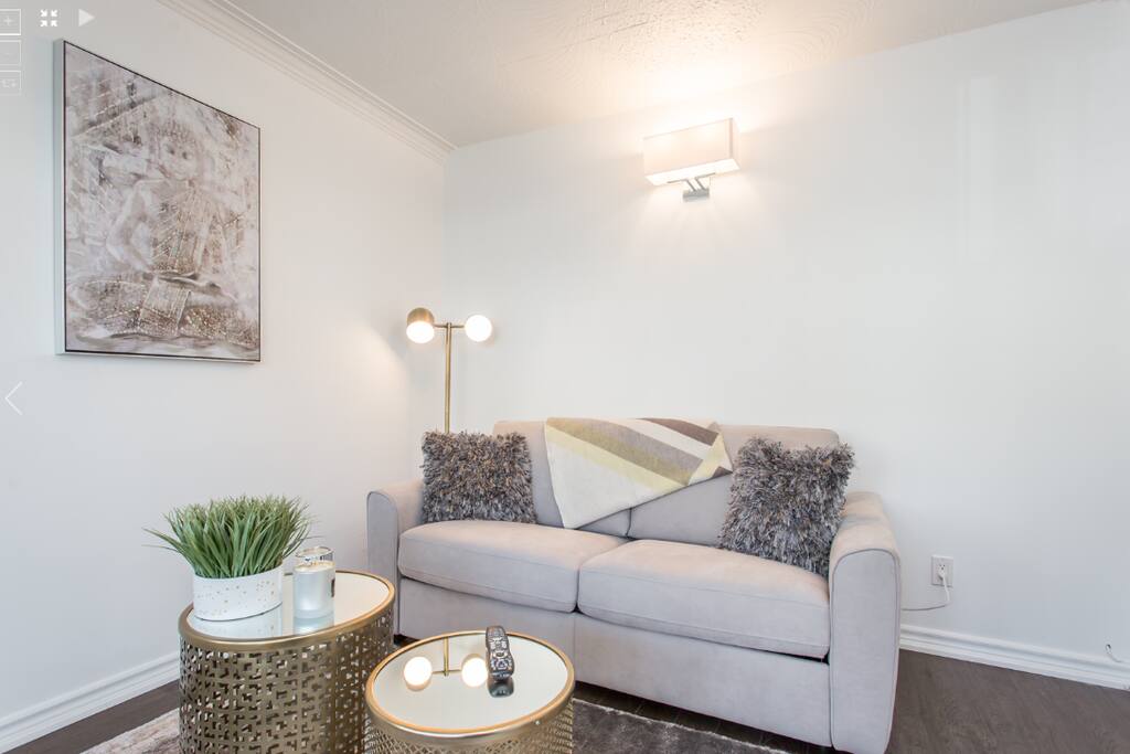 Den with pull-out Couch (Bedroom #2)