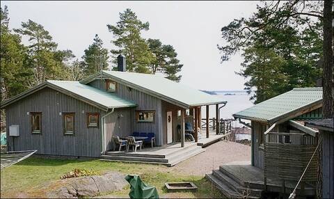 House by the sea. Welcome to Vånevik