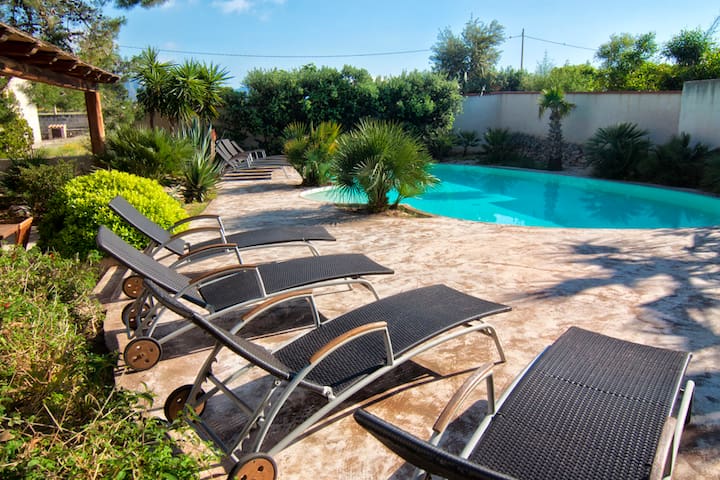 vacanza SanVito managed Airbnb listing 1