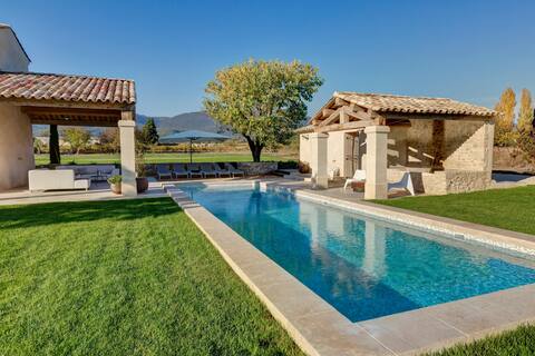 Mas de l'Estel, Luxury cottage rated 5*