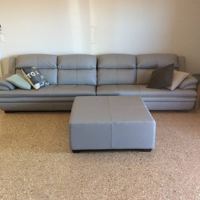 Comfy Lounge