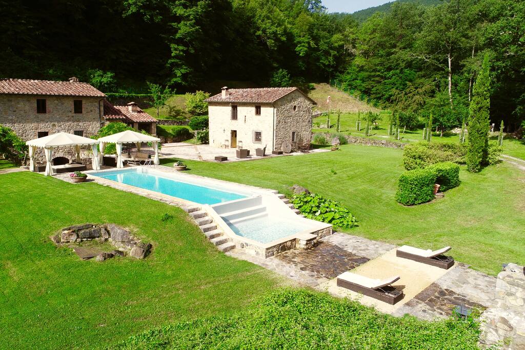 Mulino di Anqua's grand pool filled with our fresh spring water