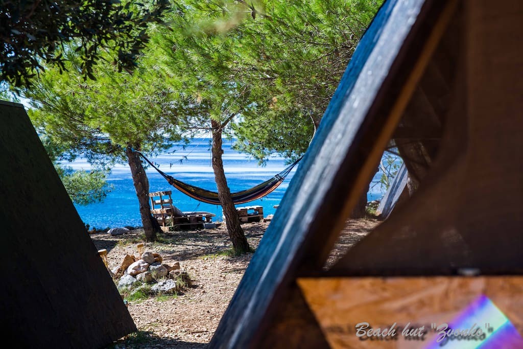 Beach Hut Zvonko - Garden view