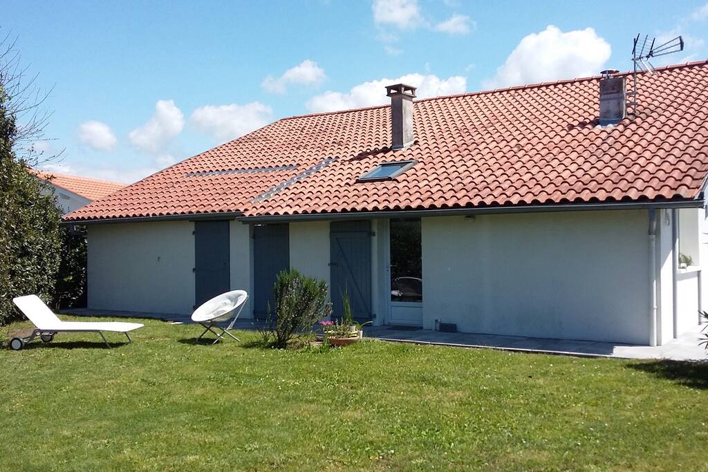 Maison côté jardin