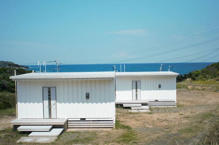 朝陽で目覚め 星空と波音の下に眠る Waveside B コンテナハウス 1棟貸 コロナ対策 Tiny Houses For Rent In Nishinoomote Kagoshima Japan 朝陽で目覚め 星空と波音の下に眠る Waveside B コンテナハウス 1棟貸 コロナ対策 Tiny Houses For Rent In Nishinoomote Kagoshima Japan