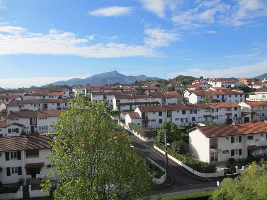 Vue Rhune de la terrasse
