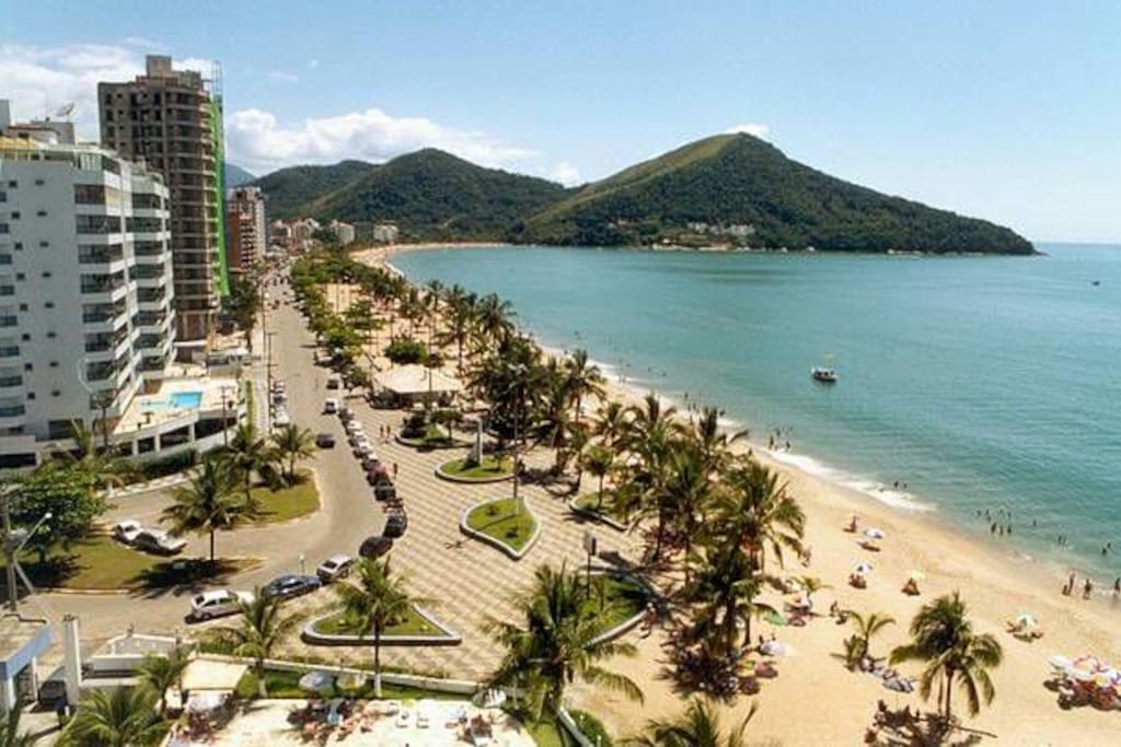 Praia Martin de Sá, 100 metros