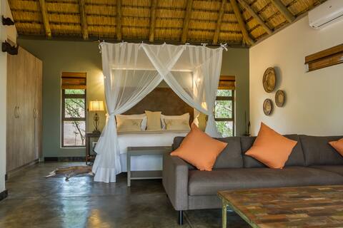 Romantic suite - Hoedspruit, close to Kruger
