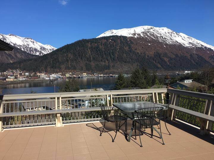 Cozy West Juneau Apartment with Tram Pass Apartments for Rent in