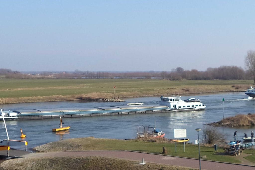 Uitzicht over de IJssel