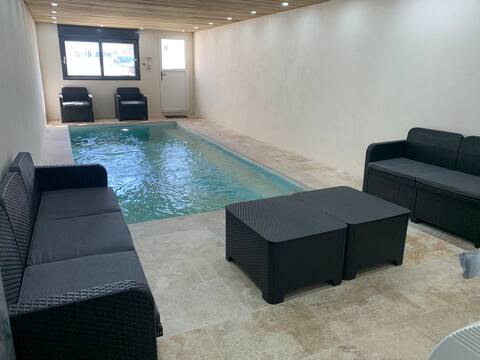 villa pool private spa33°zoolaFleche 24h