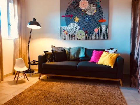 Successful Airbnb property: Beachfront apartment, Les Îles subdivision in L'île Rousse