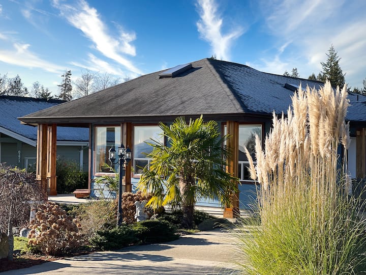 Sechelt Vacation Rentals & Homes British Columbia, Canada Airbnb