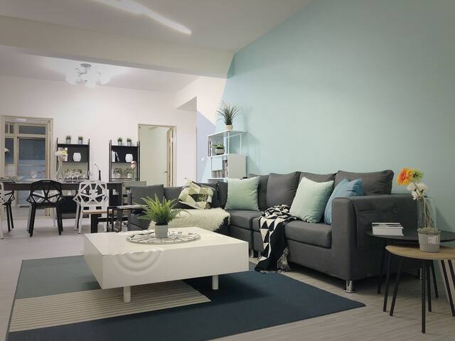 信義之心一館，捷運象山站5分鐘 （玩遊戲享折扣，詳情請見內文） gallery image 2