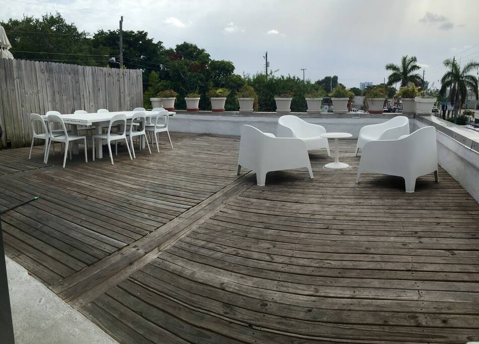 balcony