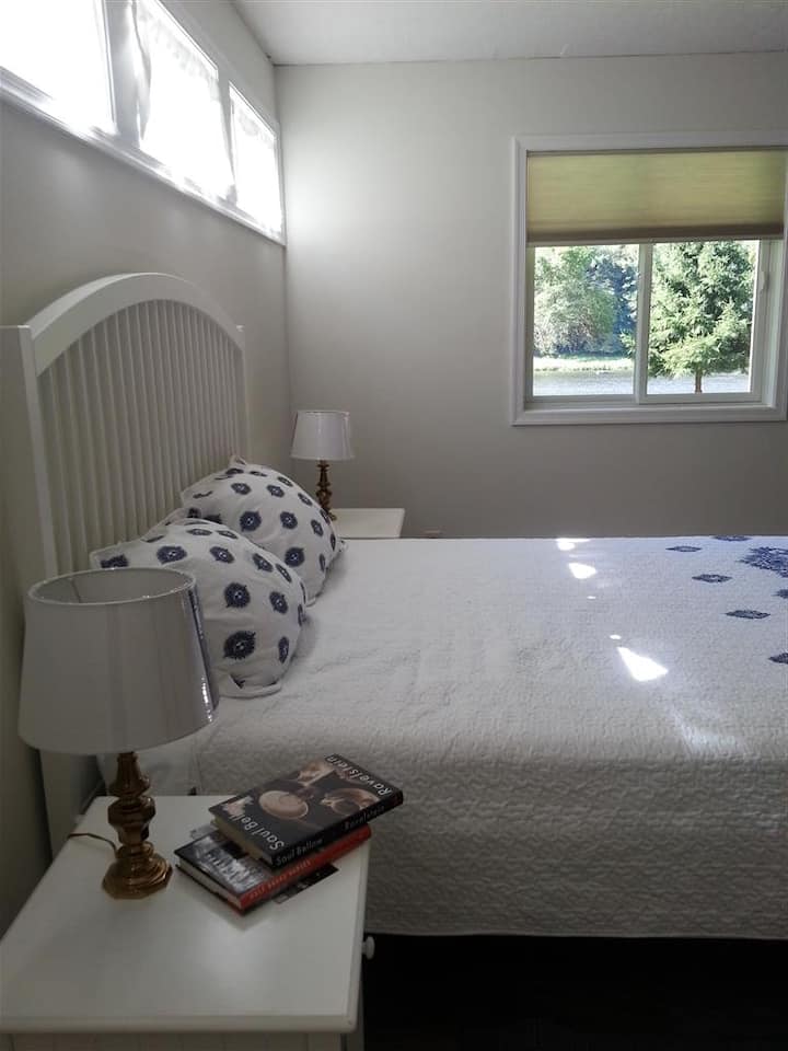 River View Master Bedroom with reading cove. Twins can be matched to form king.