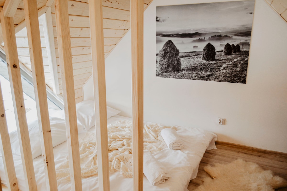 Łóżko na antresoli